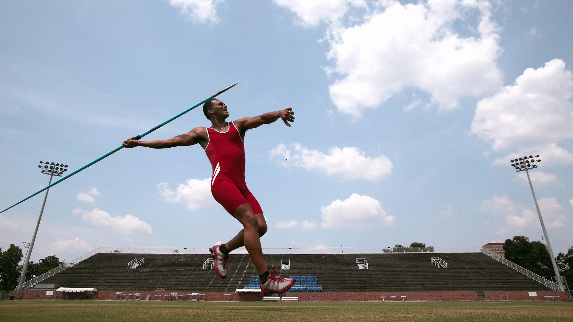 布冯力挺斯帕莱蒂入主尤文，若怀鸿鹄之志，他便是理想掌舵人