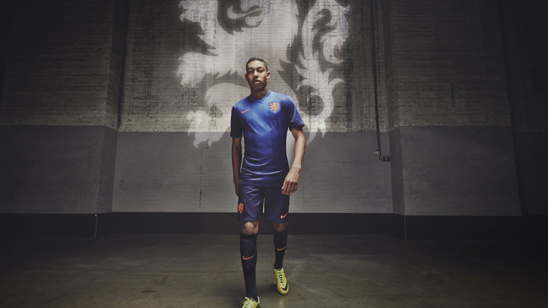 红军坚守防线核心 科纳特未来未定 皇马兴趣遭遇阻力